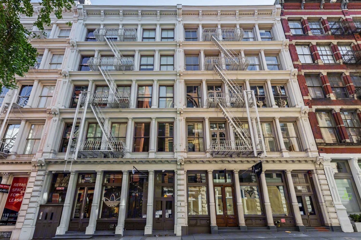 LPC landmark window restoration, Upper West Side