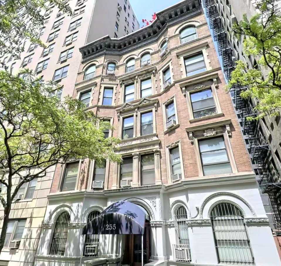 Downtown art studio LPC window restoration