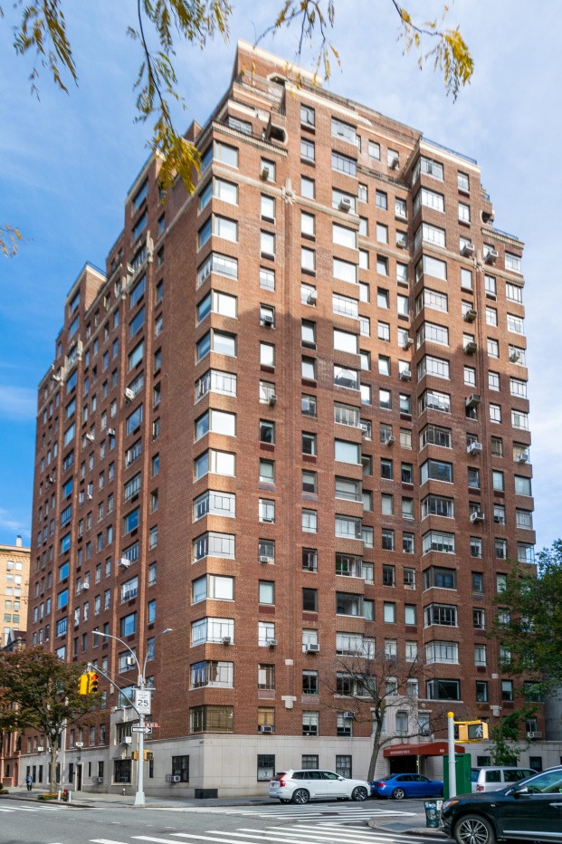 Midtown hotel window renovation
